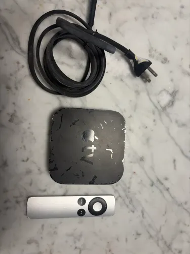 Apple TV Modelo A1469 usado