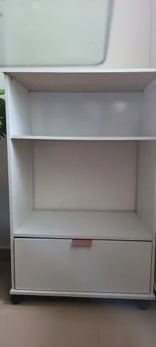 Armário multiuso com gaveta e Nichos - NOVO