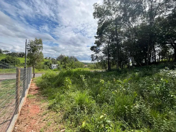 *OPORTUNIDADE* Lote em casa Branca