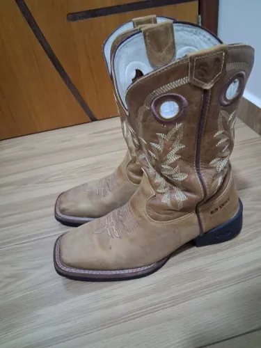 Bota DGO
