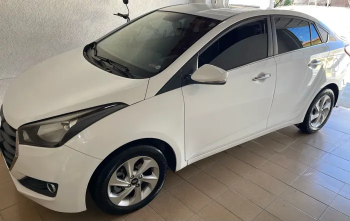 Hyundai HB20S Premium 1.6 Flex 16V Aut. 4P 2017