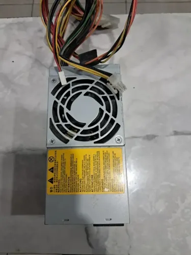Fonte Real Bestec Tfx0250p5wb 24pin 250w Sata-defeito