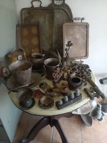 Lote de utensílios prar decoração antiquário valor 1.450reais oportunidade
