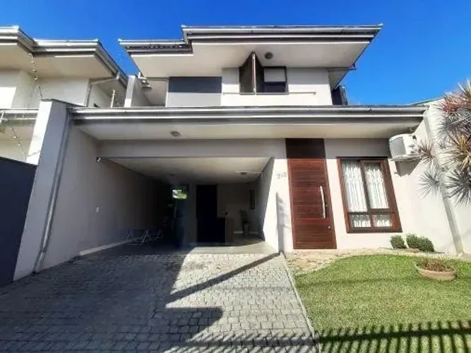 CASA no BUCAREIN com 3 quartos para LOCAÇÃO, 158 m²