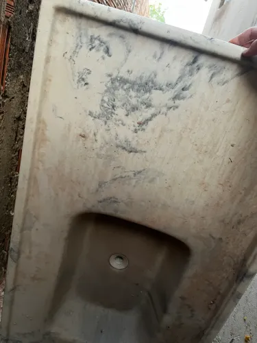 Pia de cozinha em mármore sintético