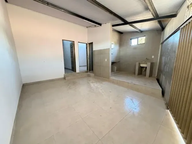 Casa com entrada Privativa, área ampla- Granja Cruzeiro do Sul 