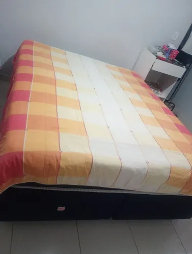 Edredom Queen size pode usar dos 2 lados