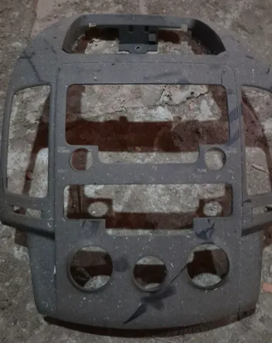 Moldura do radio e ar condicionado Hyundai I30 2011