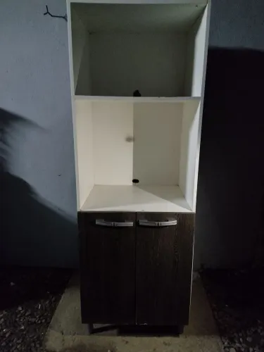 Vendo torre quente para microondas e forno