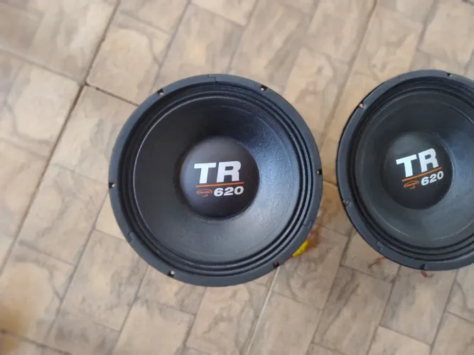 Vendo 2 alto falante Triton tr 620
