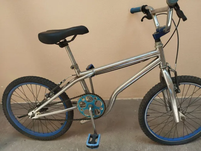 BMX JNA Shark Original dos anos 90 <br>BMX Vintage Antiga
