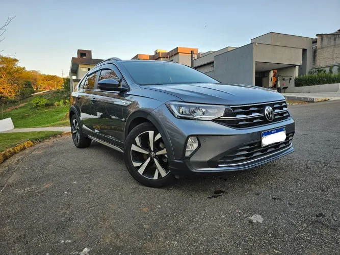 Volkswagen Nivus Highline 1.0 200 TSI Flex AUT 2023