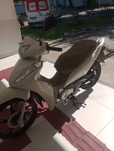 Honda biz 125 em bom estado valor 16mil