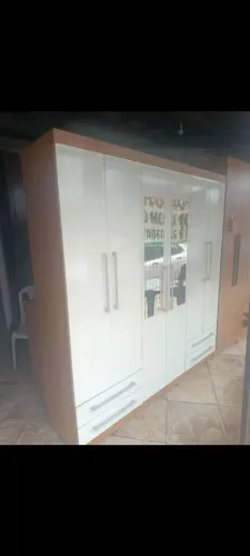 Guarda roupa de casal 6 portas novo, entrega rapida.