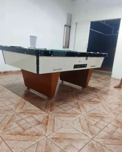 Baixei o preço para sair rápido, mesa de sinuca com ficheiro 