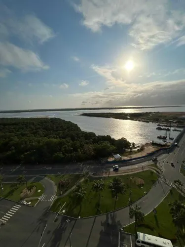 Cleonice Barreto, na Beira Mar, Vista Livre [2300]