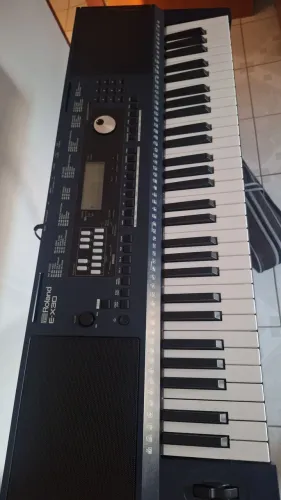 Teclado roland ex30