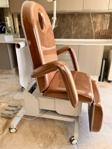 Maca Poltrona Estética Elétrica Delos com 3 Motores - Salus Brasil
