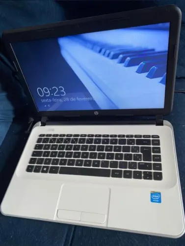 Notebook Hp 14 R050BR, Celeron Dual-Core, 4GB, 256GB SSD, Tela de 14''