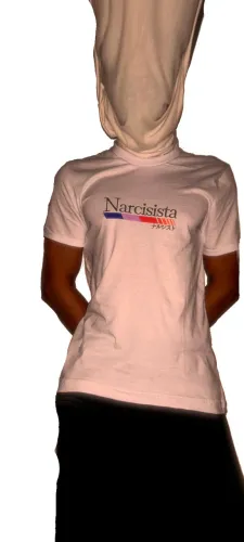 camiseta "narcisista"