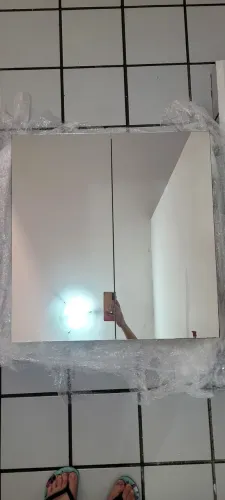 Vendo armário para banheiro