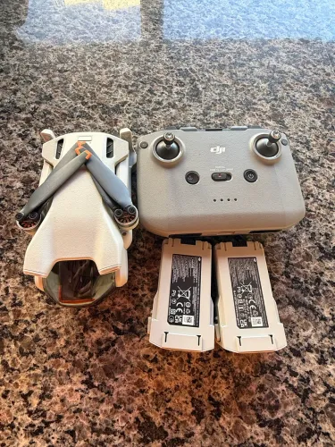 Drone DJI mini 3