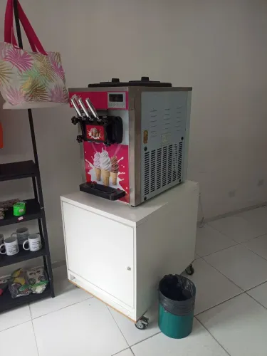 Vendo Máquina de Sorvete Expresso