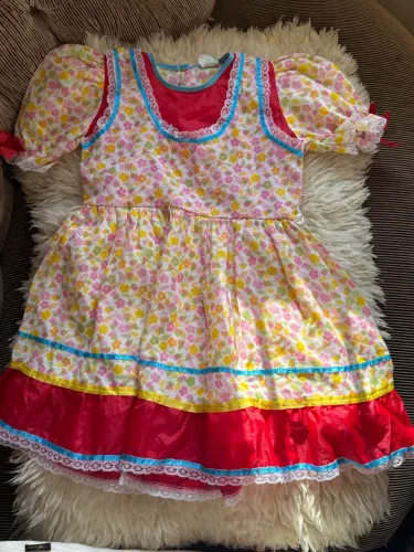 Vestido de Festa Junina Infantil - Floral com Vermelho