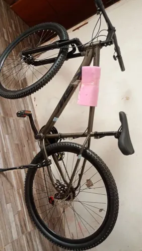 Vende-se essa bicicleta 