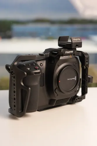 ? Para o anúncio da Blackmagic Cinema Camera 6K FF