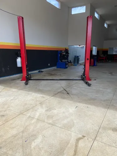 Vende-se Oficina Mecânica Completa e Equipada - Pronta para Trabalhar