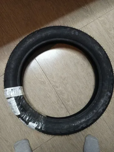 Pneu zerado na etiqueta