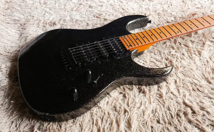 Guitarra super strato wig-170