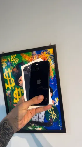 iPhone 13