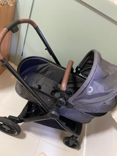 Vendo carrinho de bebê seminovo, do tipo Moisés da marca *Maxi-Cosi Zélia