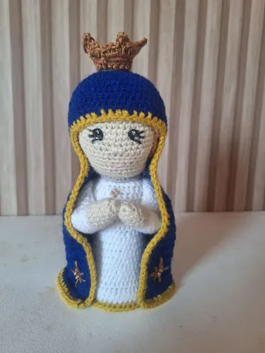 Nossa Senhora Aparecida em crochê amigurumi