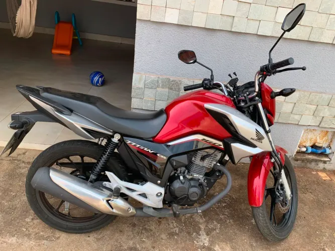 Vendo cg Titan zera