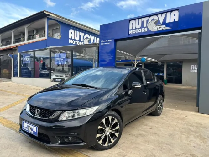 Honda Civic Sedan LXR 2.0 Flexone 16V Aut. 4P 2015