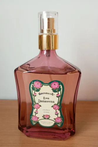 Perfume Rosa Damascena