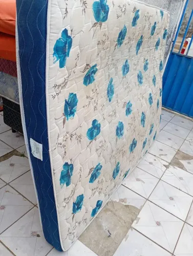 Colchão casal usado desapego