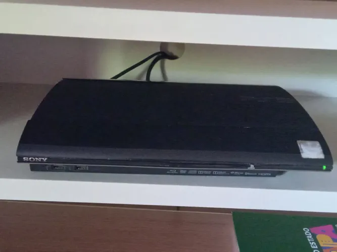Ps3 slim 850 reais 