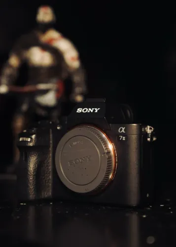 Sony A7II com 10 mil cliques 