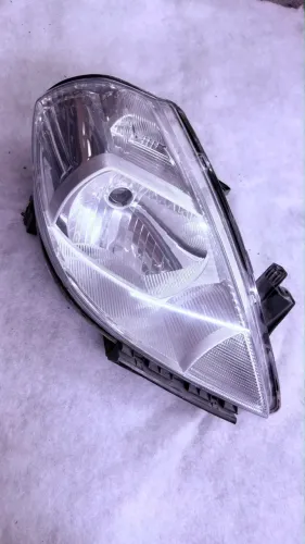 Farol Nissan Tiida 2008 2009 2010 2011 2012 2013 Direito Original
