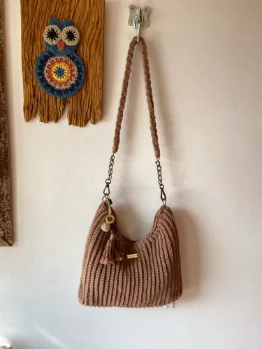 Bolsa de crochê bege