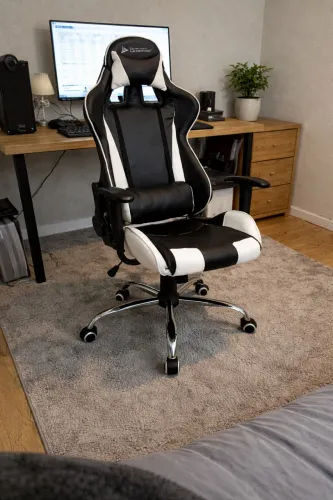 Cadeira Gamer Bluecase Preta e Branca - Excelente Estado