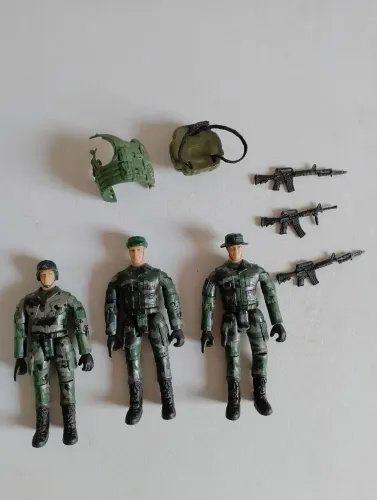 Lote de bonecos Peacekeepers escala 3,75