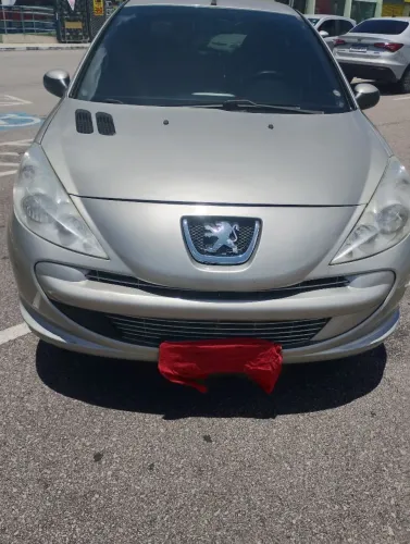 Peugeot 207 XR 1.4 Flex 8V 3P 2013