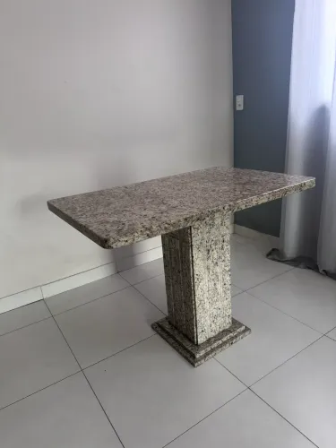 Mesa de mármore romana 