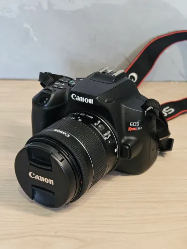 Câmera Canon Sl3 (Seminova)