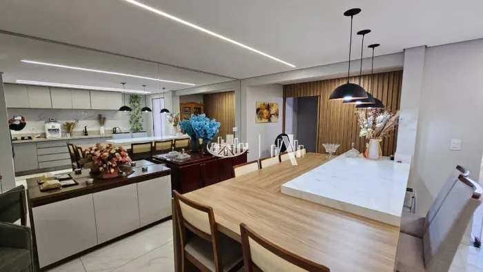 Casa com 3 Suites à venda, 160 m² por R$ 700.000 - Jardim Albatroz - Londrina/PR